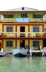 Hotel in Belize City, Belize - Belcove Hotel
