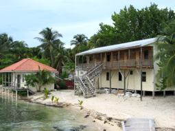 Hotels - Dangriga, Belize - Reef's End Lodge